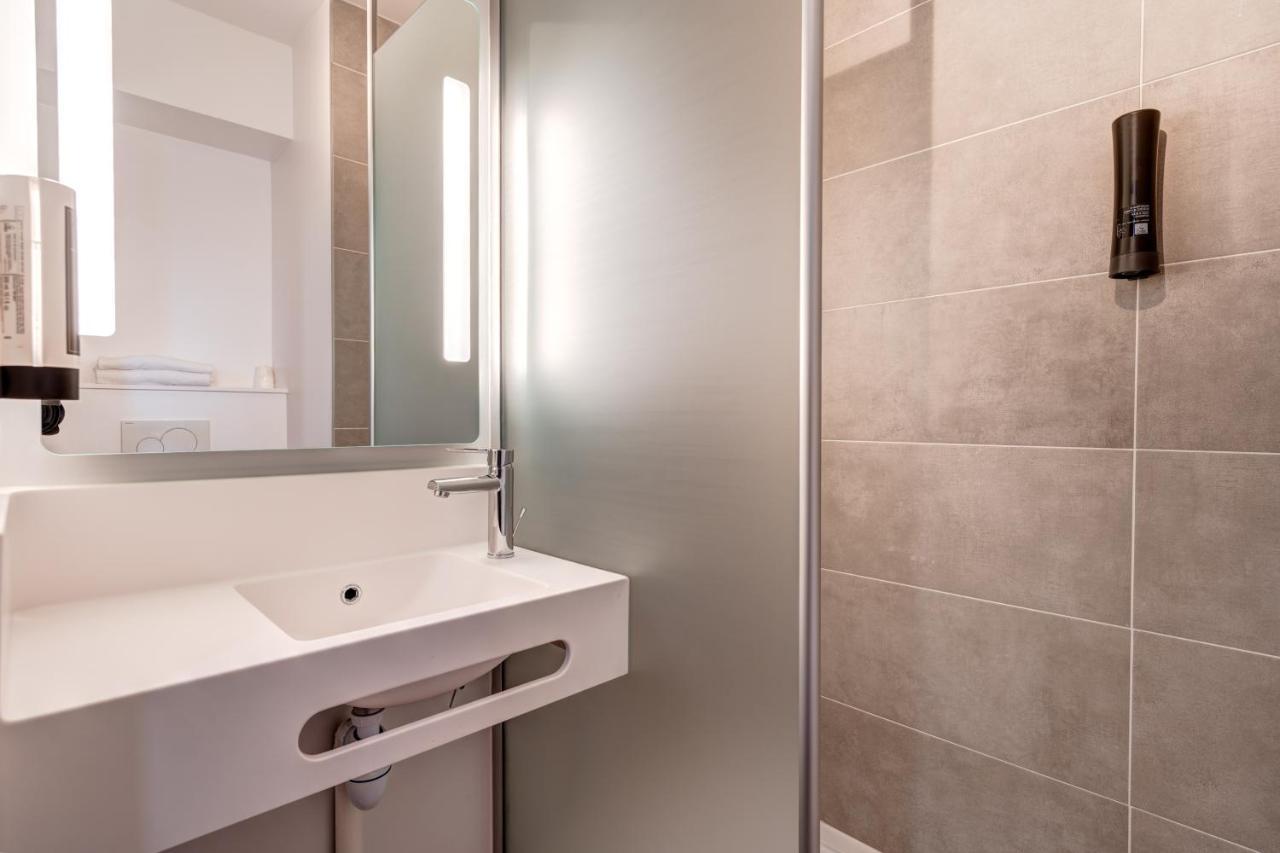 B&B Hotel Besancon Valentin Miserey-Salines Екстериор снимка