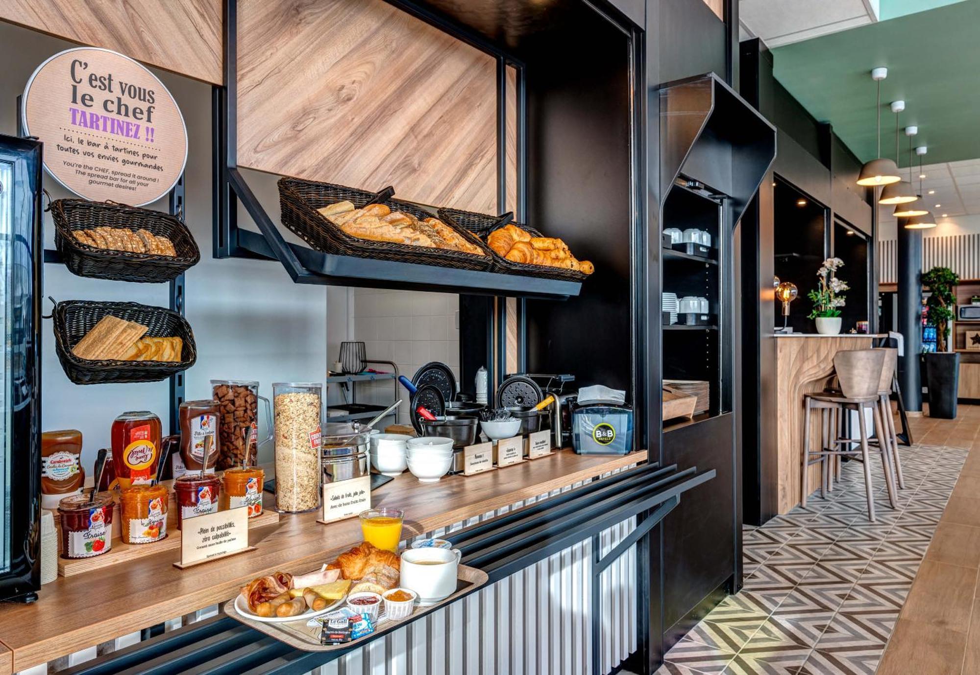 B&B Hotel Besancon Valentin Miserey-Salines Екстериор снимка